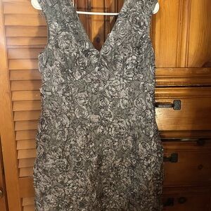 Floral Textured Sleeveless Cocktail Dress